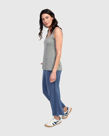 alembika-essential-relaxed-tank-top-saladine image 3