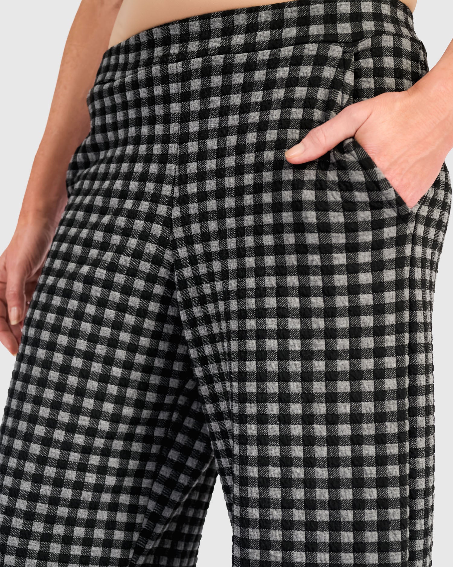 alembika-command-slim-barrel-pant-graphite-check-stretchhose image 6