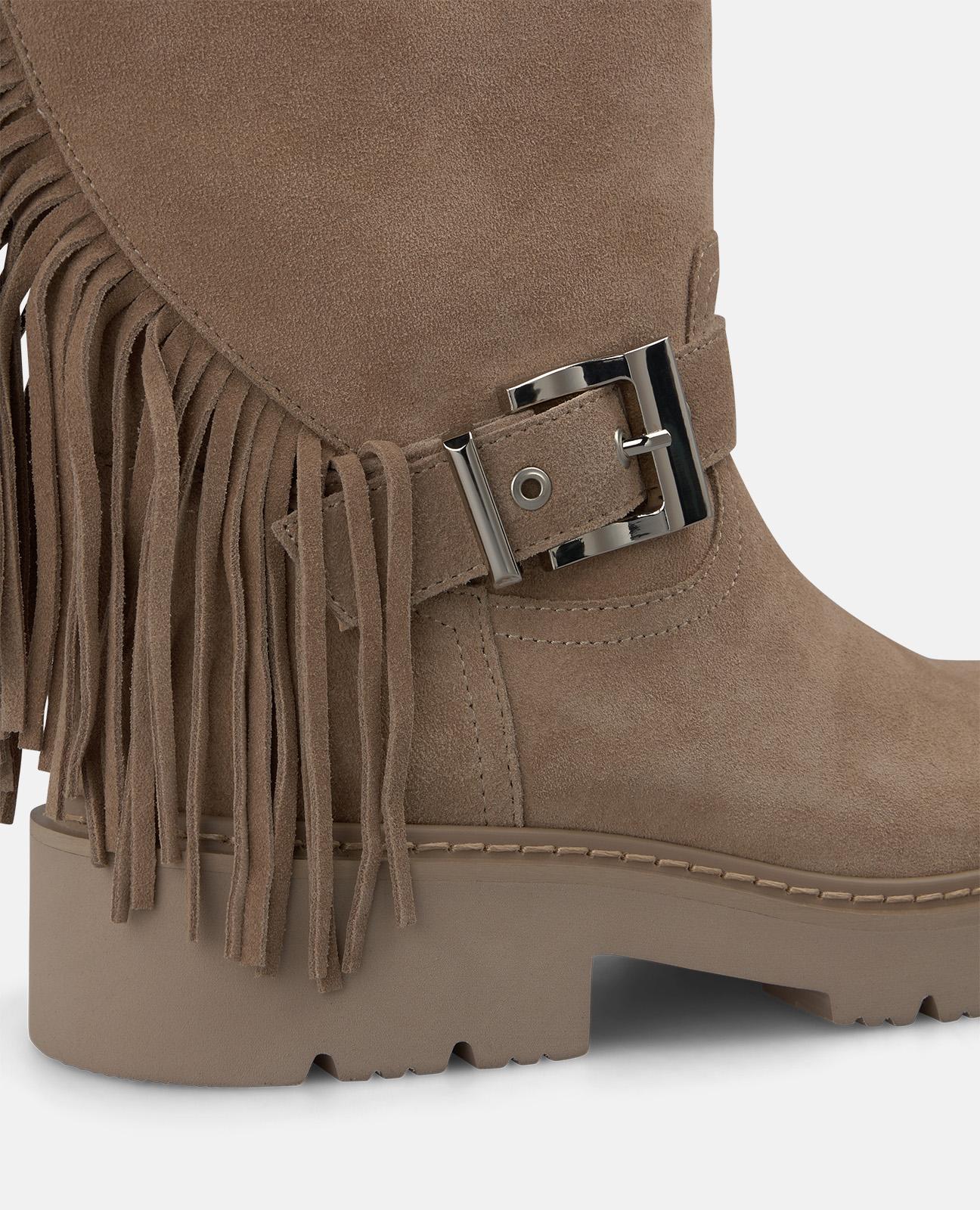 alma-en-pena-leather-boots-with-fringe-lederstiefel-mink-flach-4-cm image 4