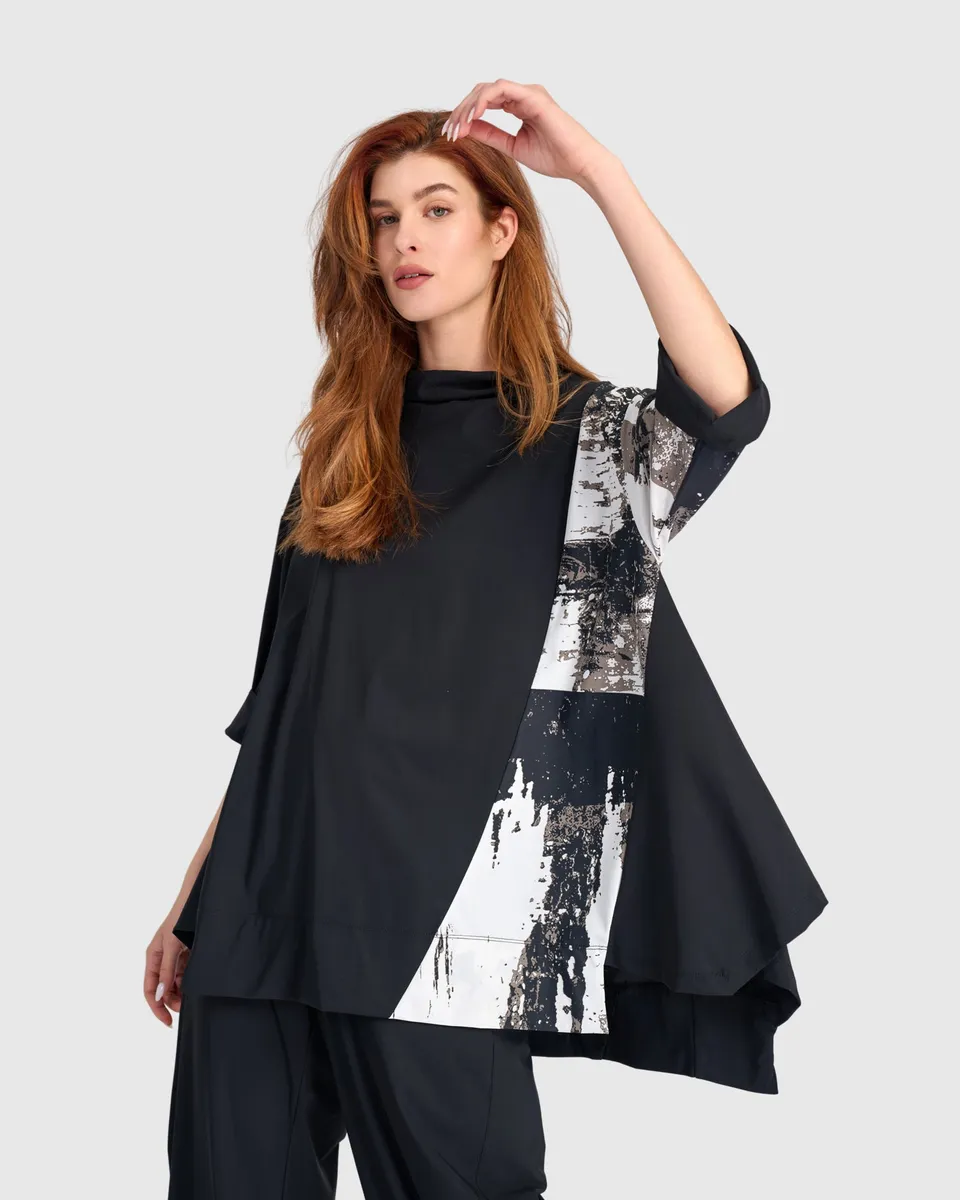 alembika-tekbika-oversized-trapeze-top-tunika-black-graphic image 1
