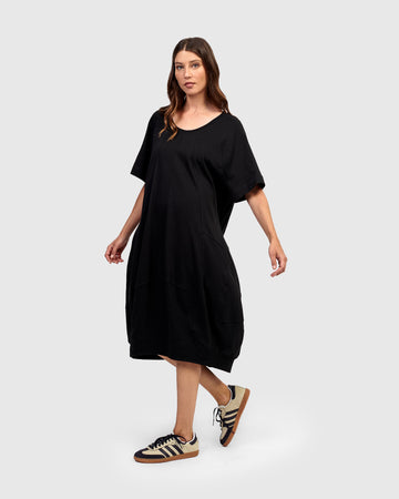 alembika-urban-copenhagen-relaxed-dress-black-cocoon-midikleid image 2