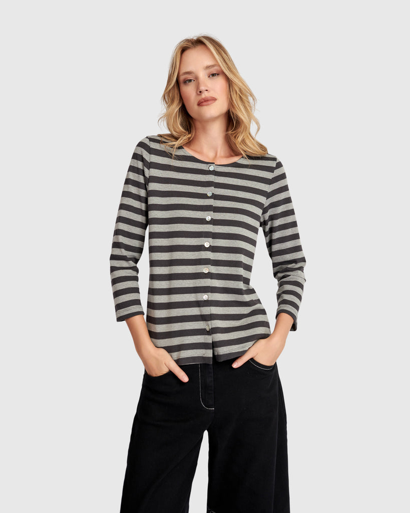 alembika-urban-rally-stripes-strickjacke-grau image 1