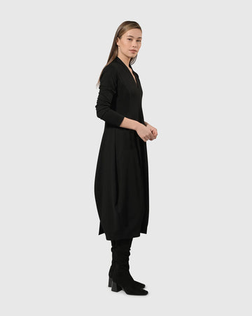 alembika-essential-pockets-cocoon-kleid-schwarz image 3