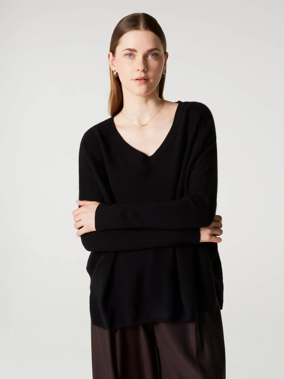 absolut-camille-damen-kaschmir-pull-poncho-mit-v-ausschnitt-schwarz image 1