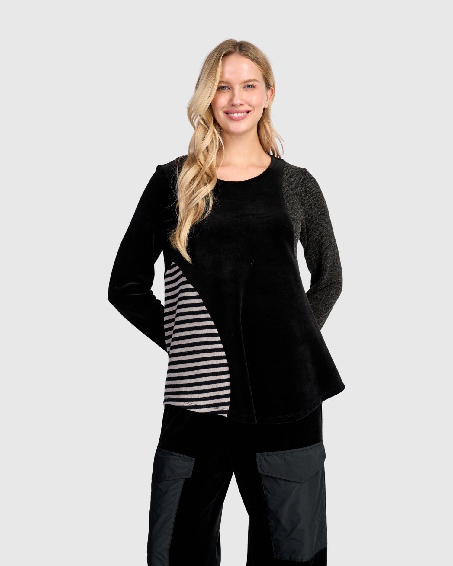 alembika-urban-mixe-shaped-top-black-mix-shaped-langarm-top image 1