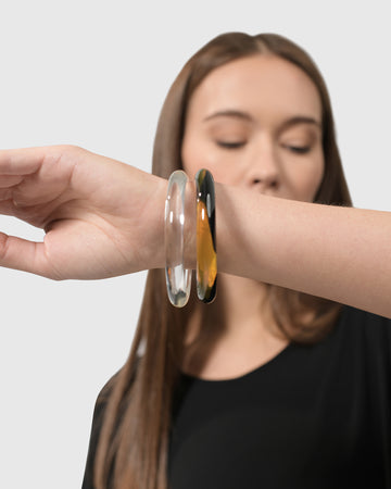 alembika-rounded-bangle-armreif-clear image 6