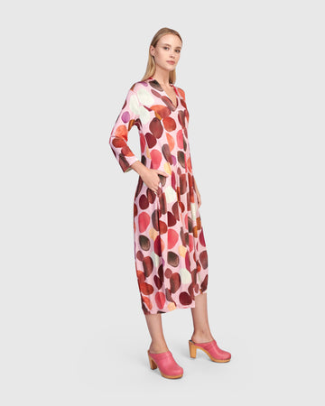 alembika-margarita-cocoon-kleid-magenta-dots image 4