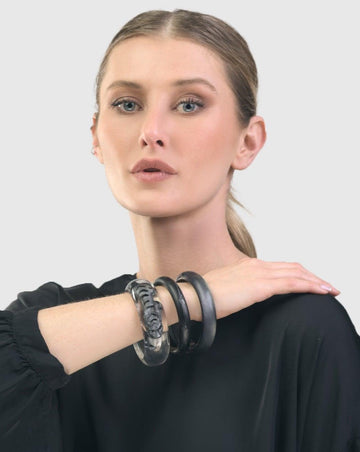 alembika-silver-bangle-armband-metallic image 3