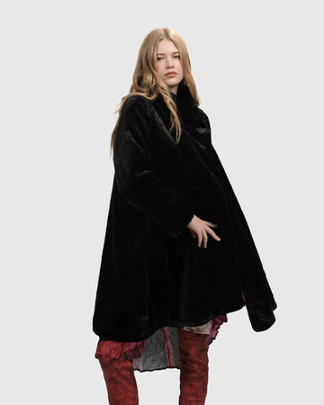 alembika-meet-me-at-midnight-jacke-mitternacht image 7