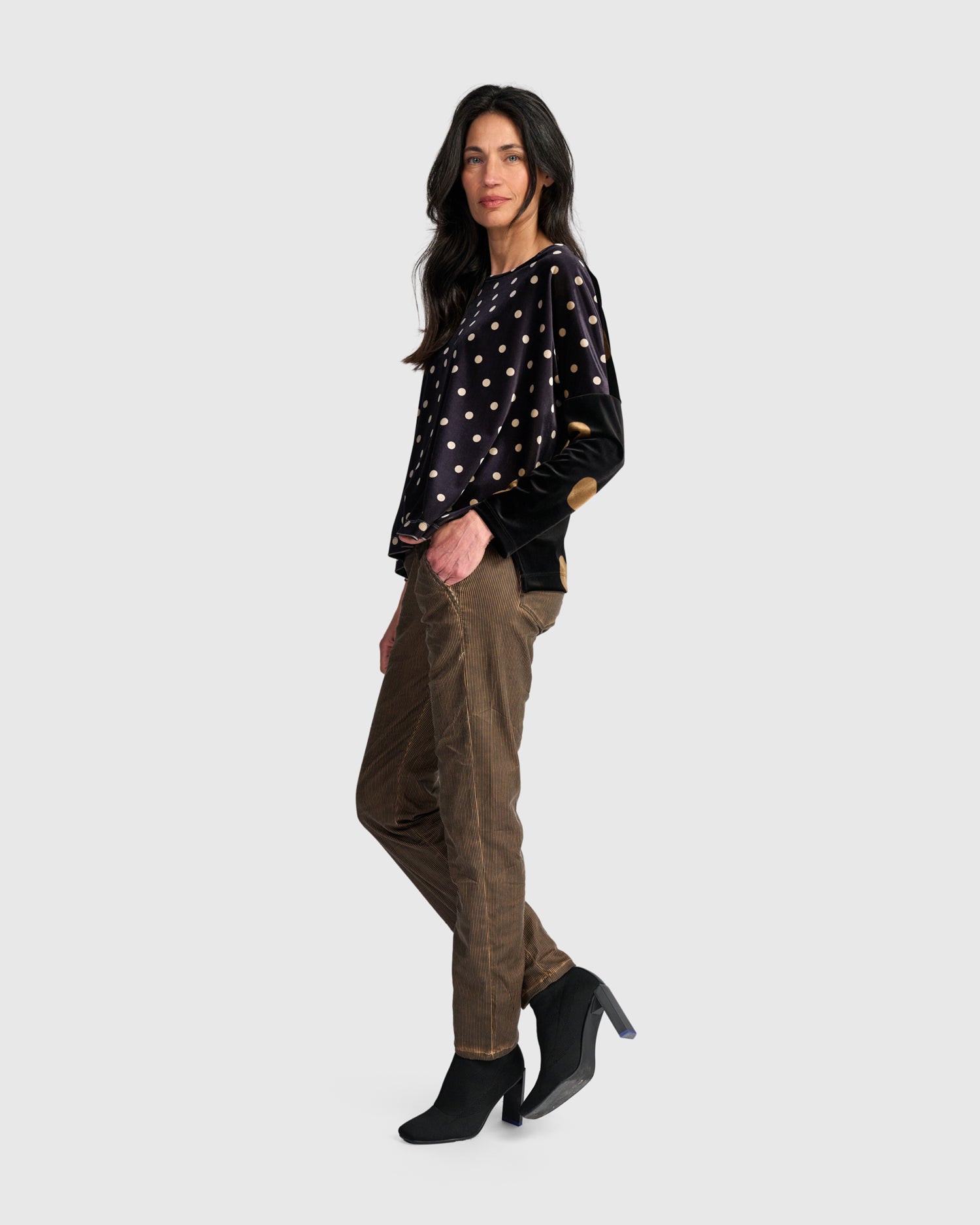 alembika-velvet-boxy-top-samt-top-iron-dot image 4