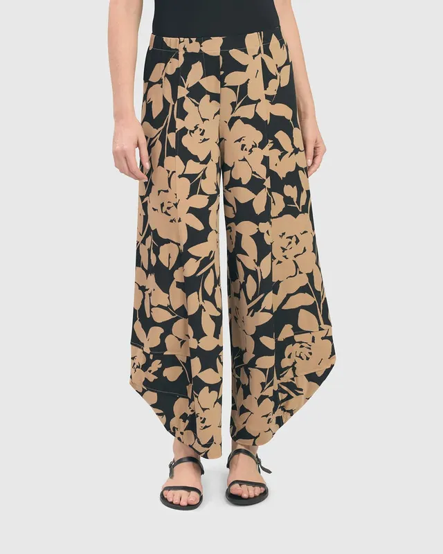 alembika-natalia-punto-hose-floral image 1