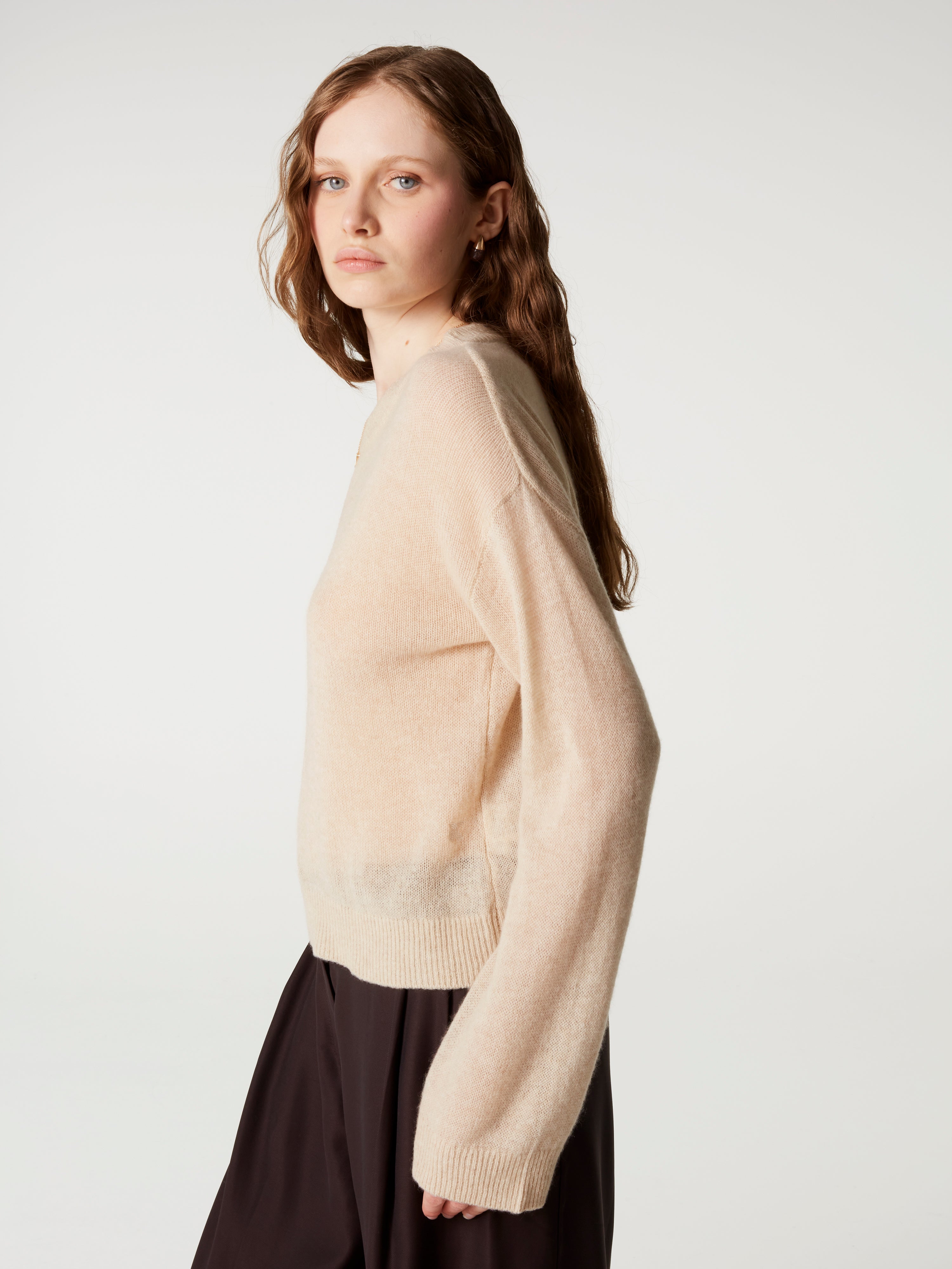 absolut-alma-pullover-aus-leichtem-kaschmir-beige-rundhals image 3