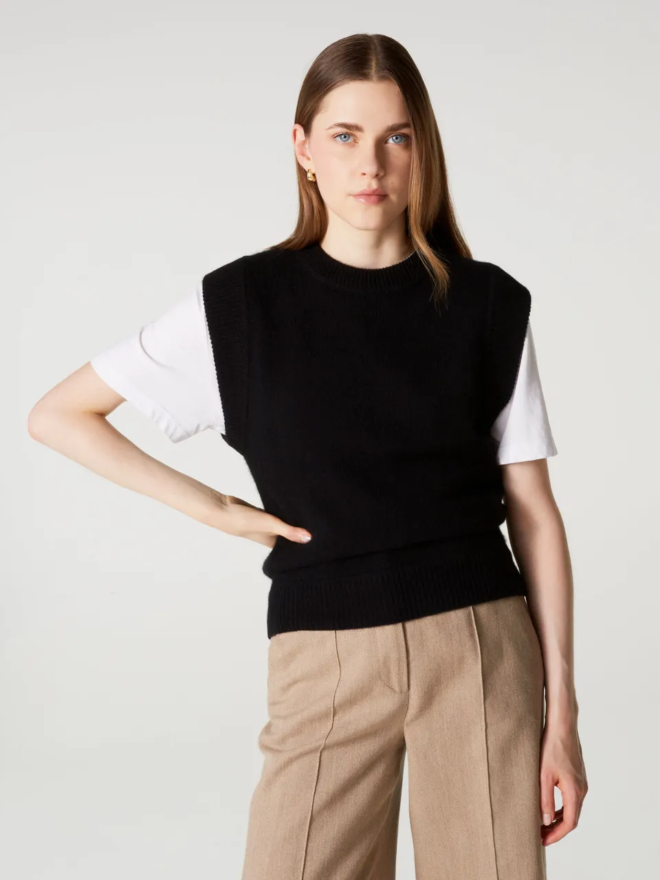 absolut-casiopee-kaschmir-pullunder-damen-schwarz-rmellos image 1