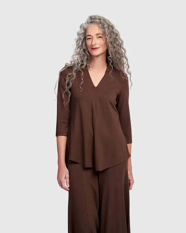 alembika-essential-v-neck-top-umber-3-4-arm-shirt image 1