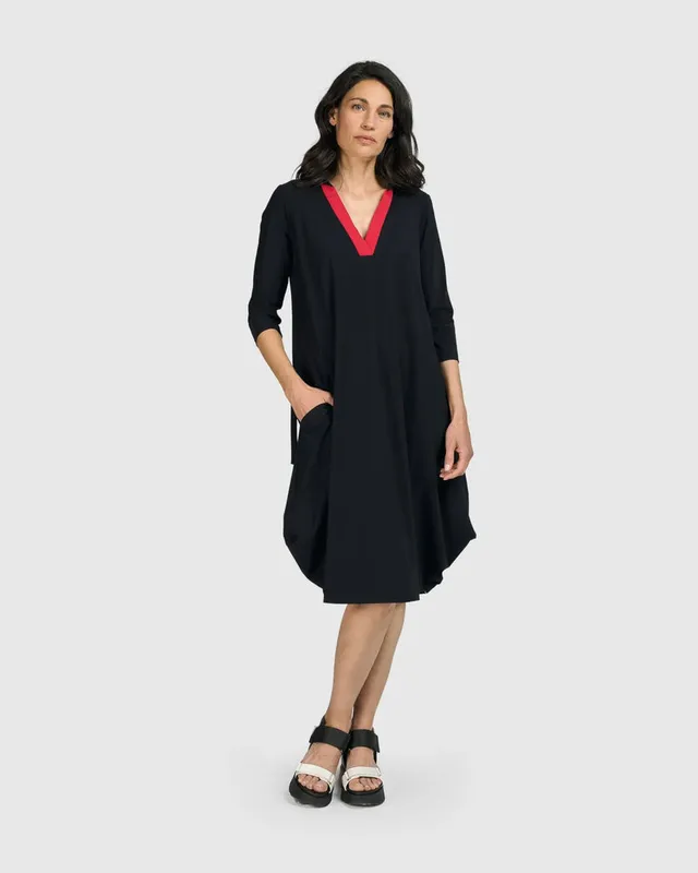 alembika-tekbika-celine-kleid-schwarz image 1
