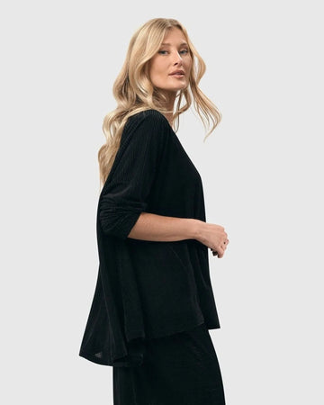 alembika-liv-draped-trapeze-top-black-grid-a-linien-bluse image 5