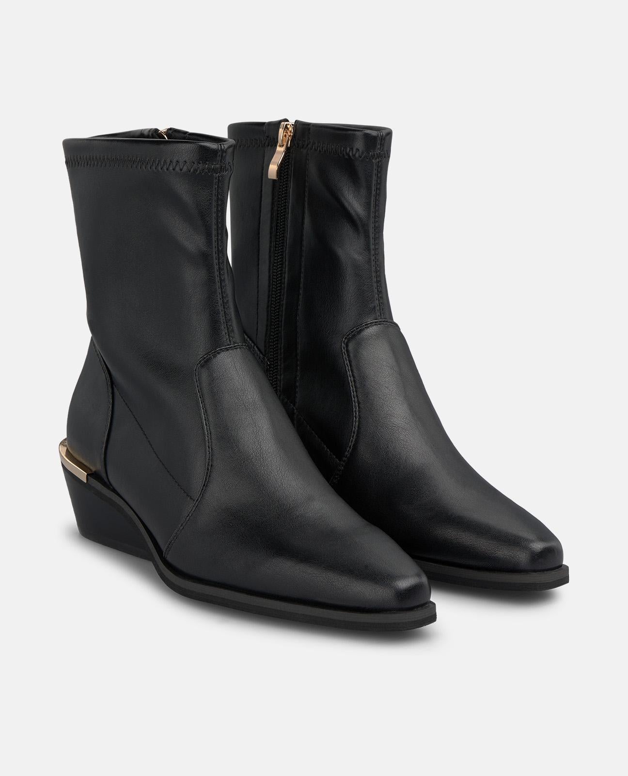 alma-en-pena-damen-stiefeletten-schwarz-leder-optik-blockabsatz-4-5-cm image 2