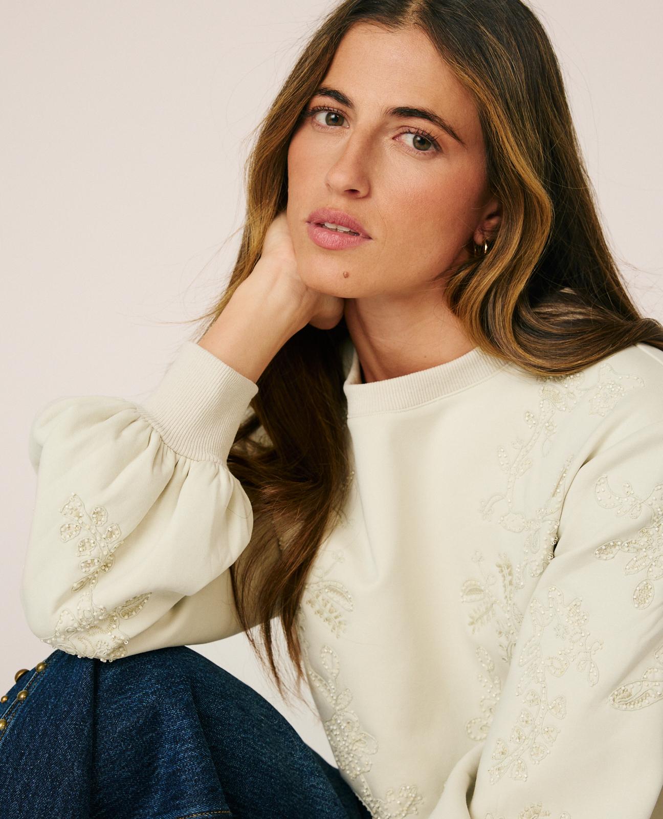 alma-en-pena-sweatshirt-blumenstickerei-wei image 6