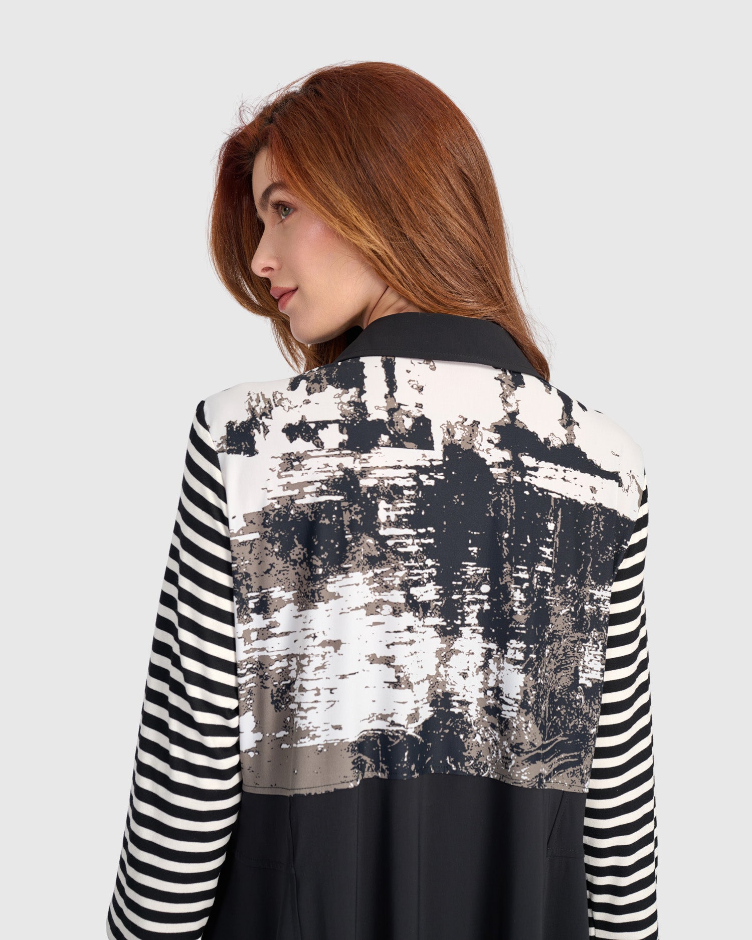 alembika-tekbika-range-shirtdress-black-stripes image 3