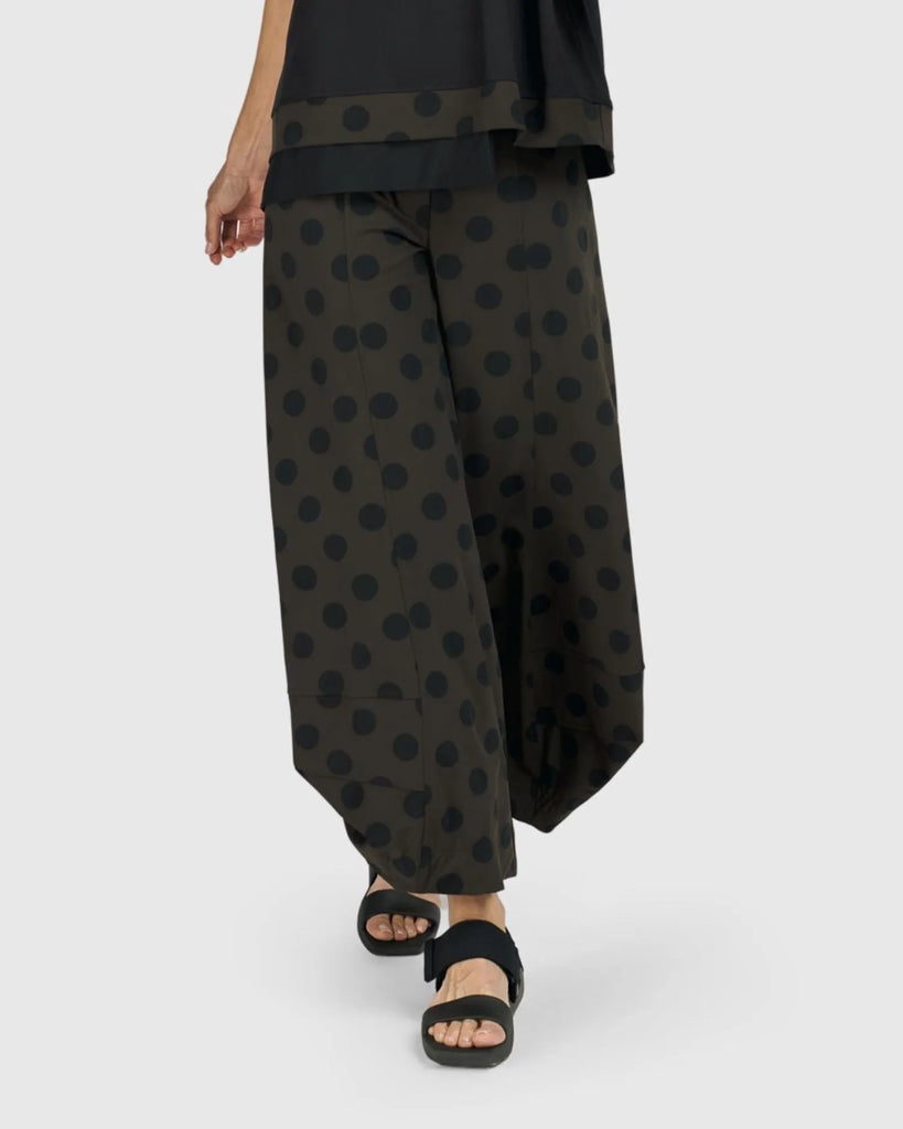 alembika-tekbika-dots-punto-hose-khaki image 1