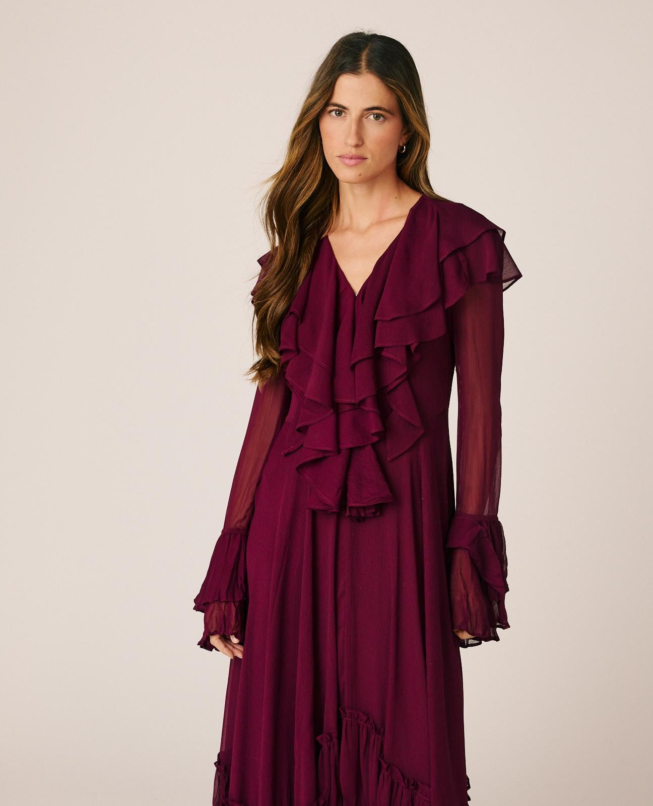 alma-en-pena-langes-chiffonkleid-mit-r-schen-bordeaux image 2