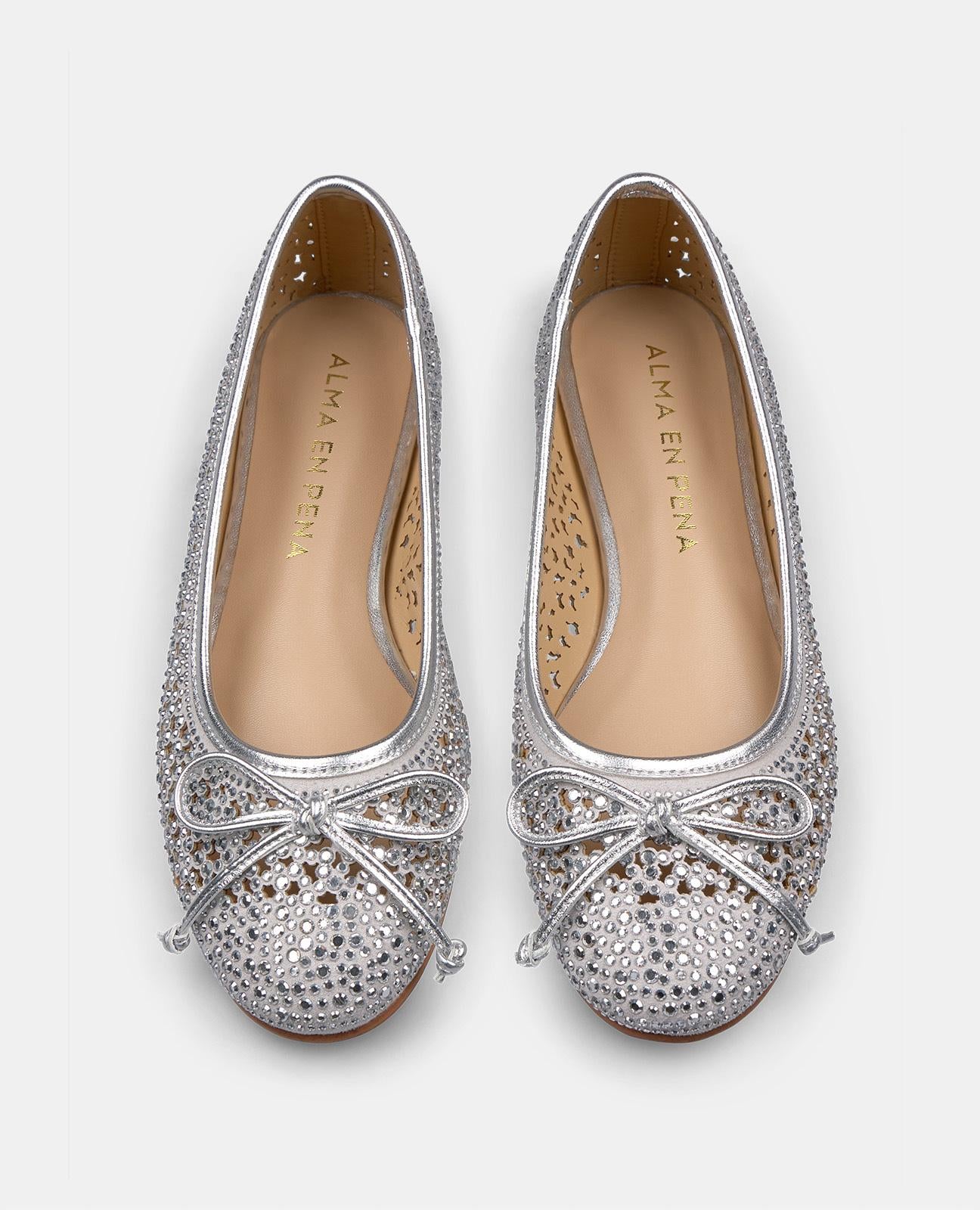 alma-en-pena-bailarina-lazo-damen-ballerina-silber-mit-strass-und-schleife image 4