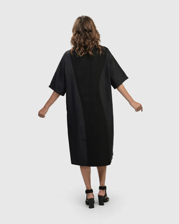 alembika-urban-gramercy-oversized-kleid-schwarz image 2