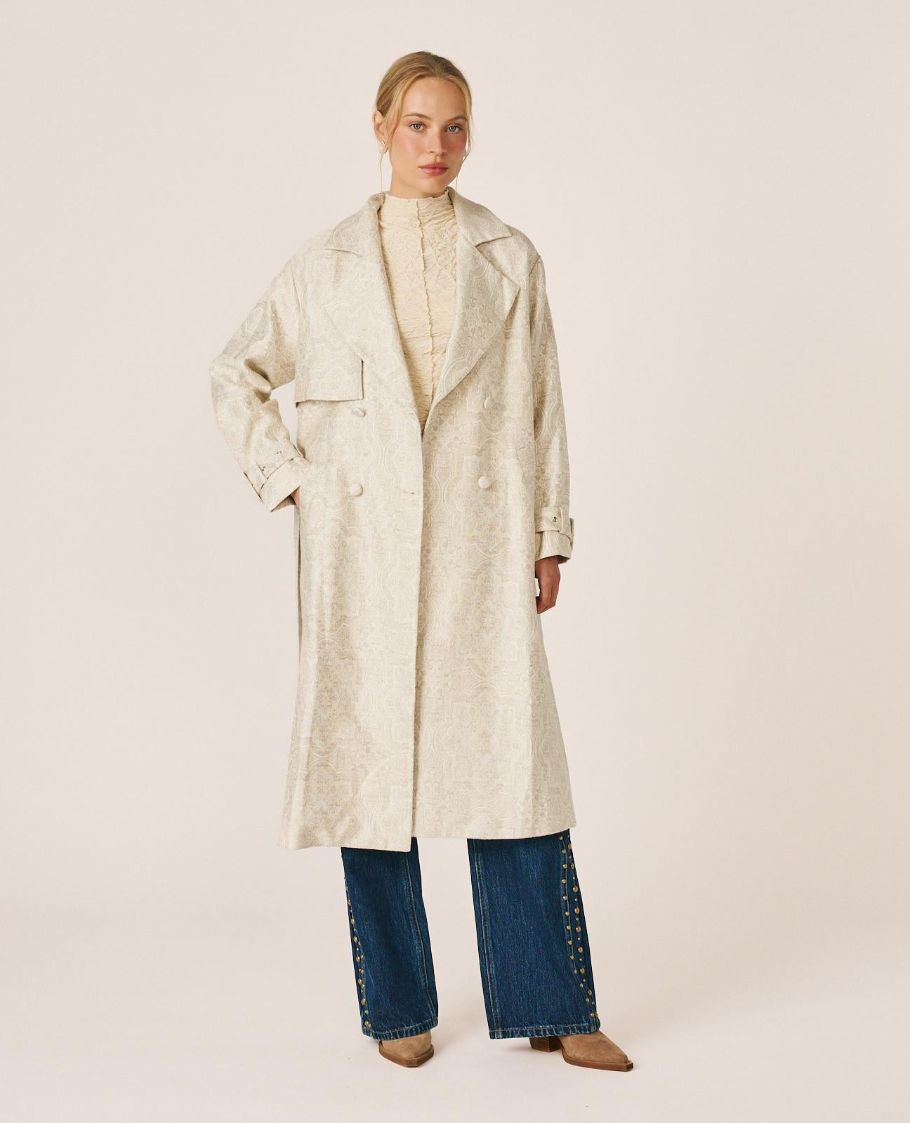 alma-en-pena-long-wrap-around-trenchcoat-beige-doppelreihig-lang image 3