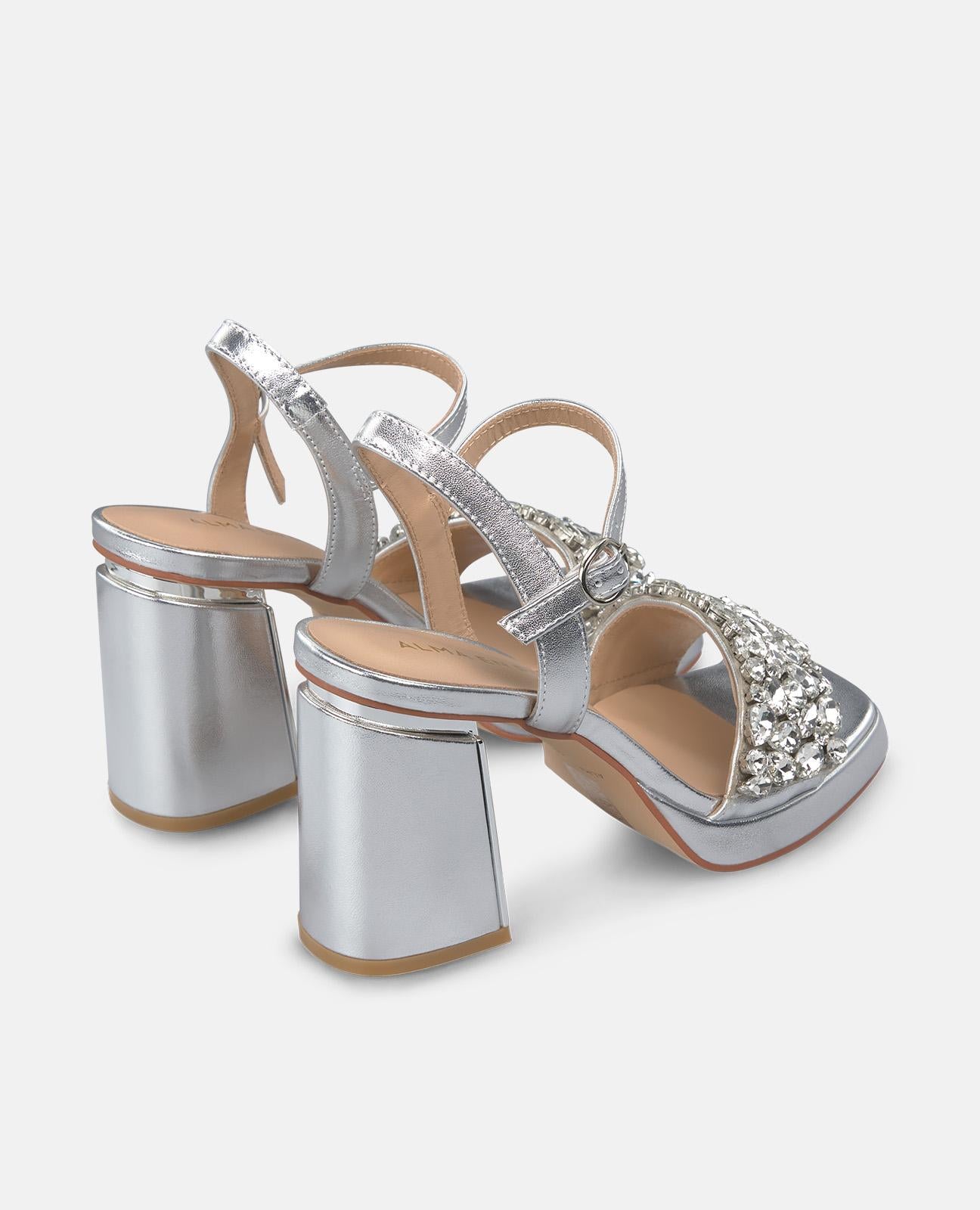 alma-en-pena-sandale-mit-breitem-strass-riemen-silber-8-5-cm-blockabsatz image 3
