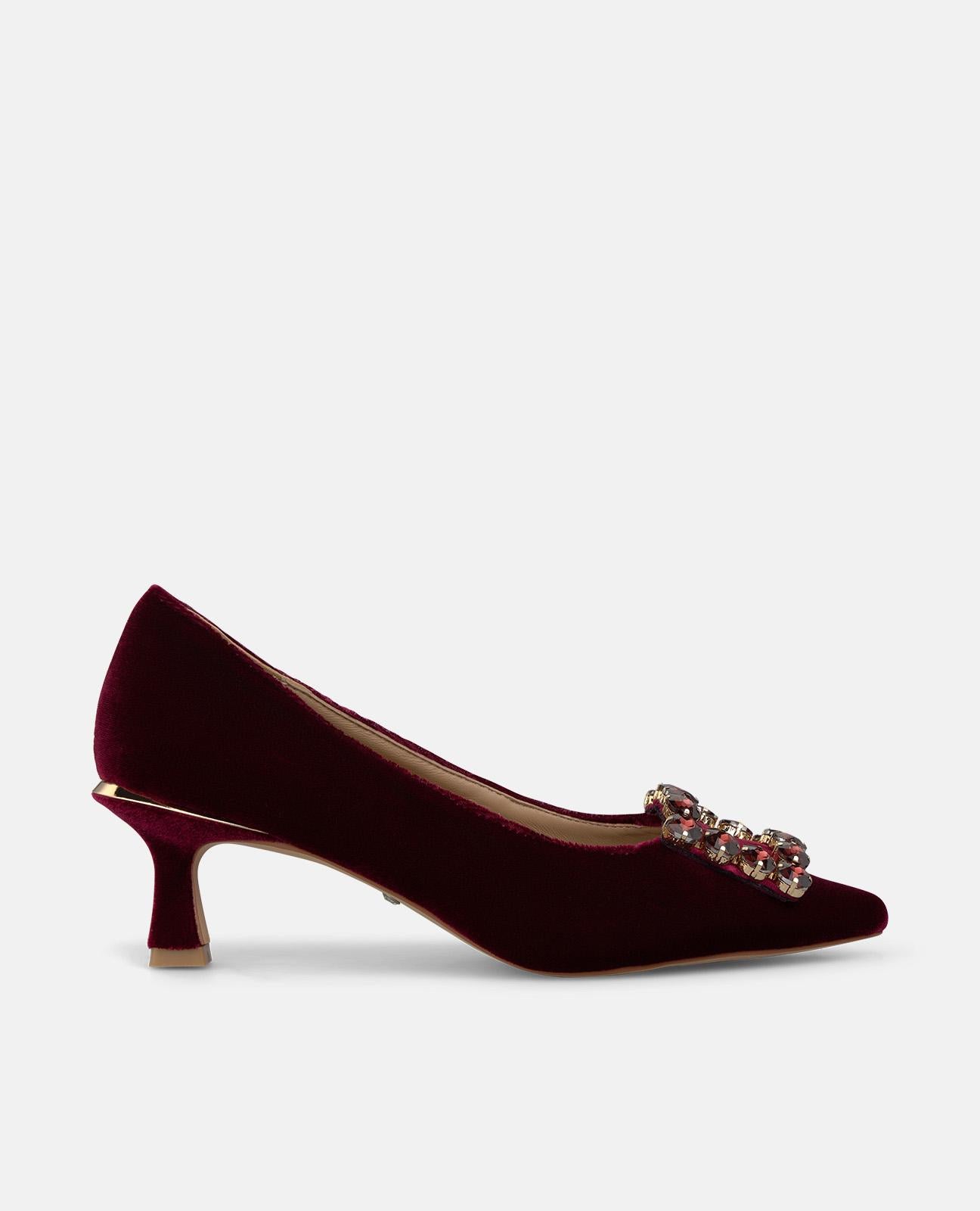 alma-en-pena-samt-pumps-bordeaux-schmuck-schnalle-6-cm image 1
