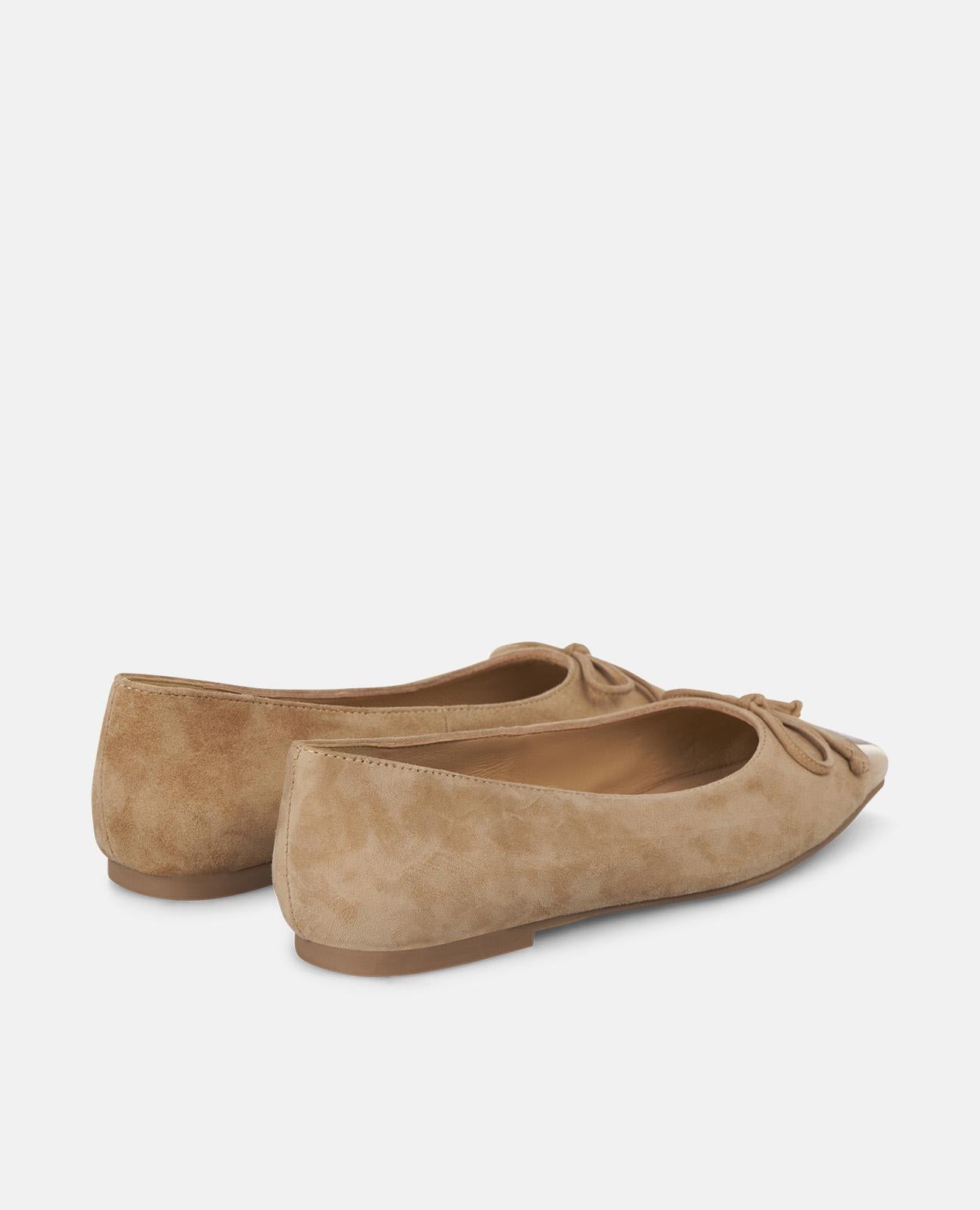 alma-en-pena-ballerina-camel-mit-schleife-und-metallic-kappe image 3