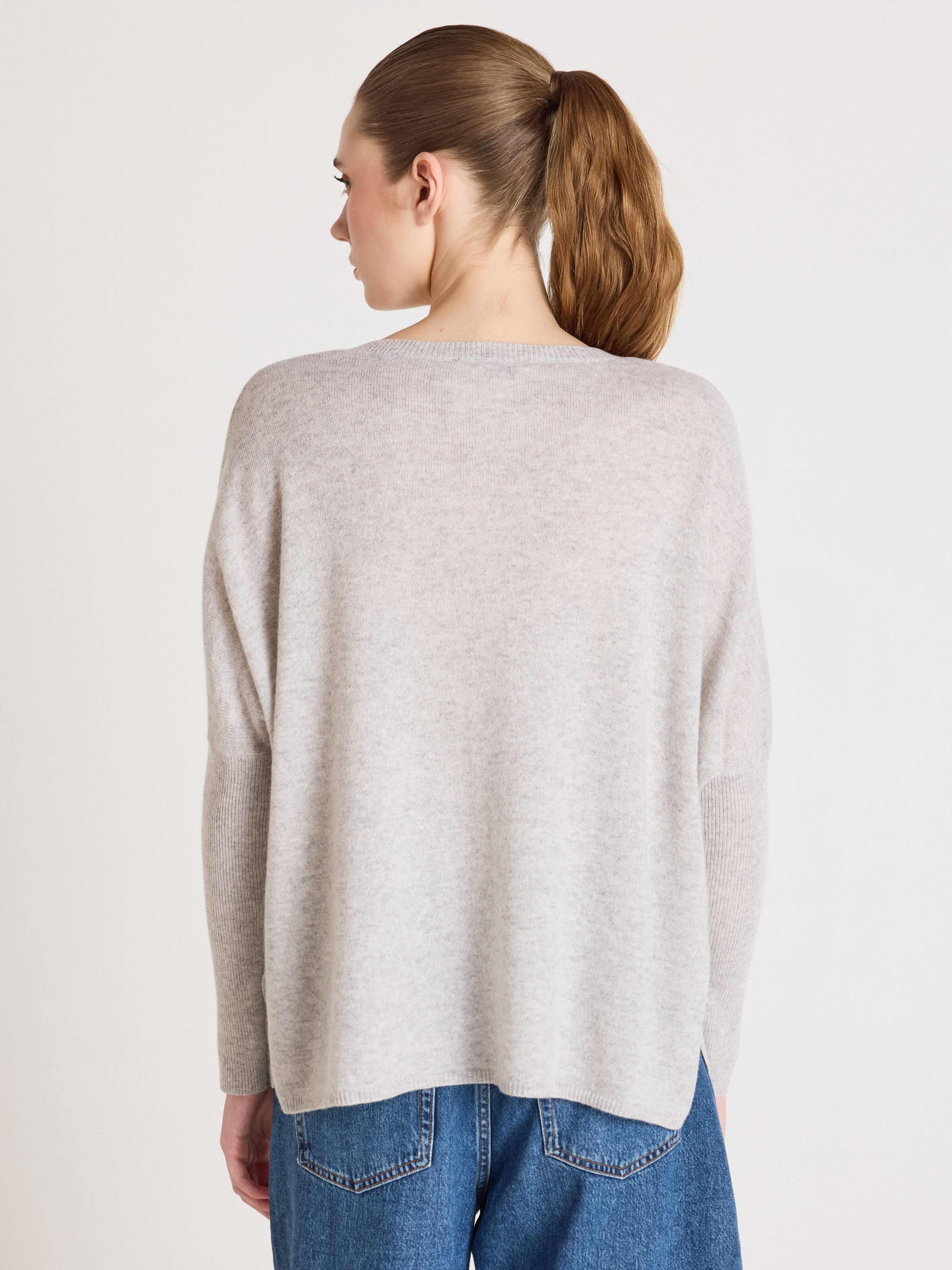 absolut-camille-kaschmir-poncho-pullover-v-ausschnitt-hellgrau image 5