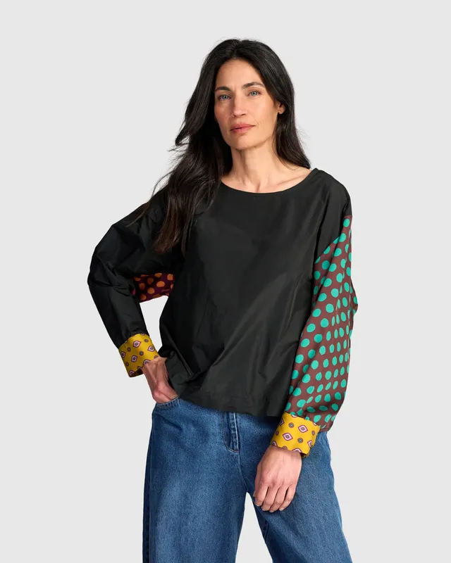 alembika-glasslight-top-black-mix-boxy-blusentop-mit-print image 1