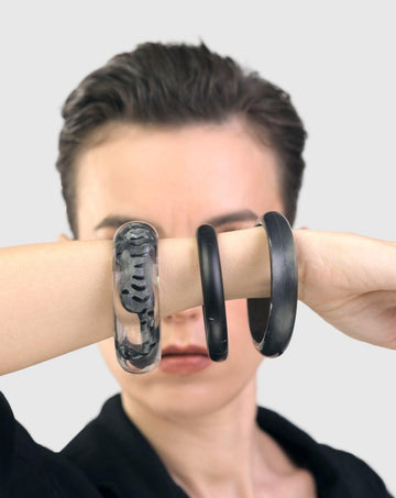 alembika-silver-bangle-armband-metallic image 6