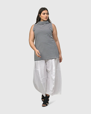 alembika-urban-sleeveless-mockneck-top-navy image 2