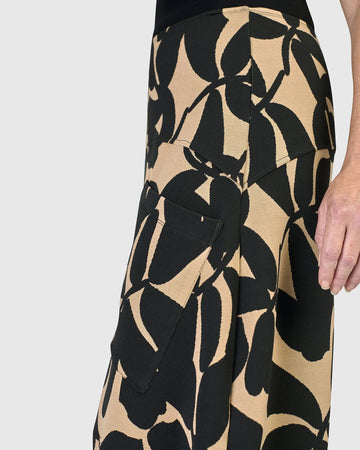 alembika-pippa-cocoon-skirt-blackout-midi-rock image 5