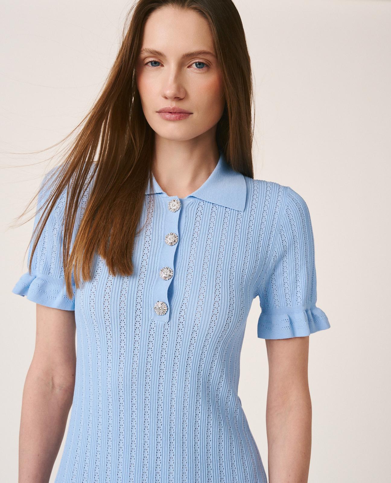 alma-en-pena-midi-strickkleid-blaues-r-schenkleid-mit-kn-pfen image 5