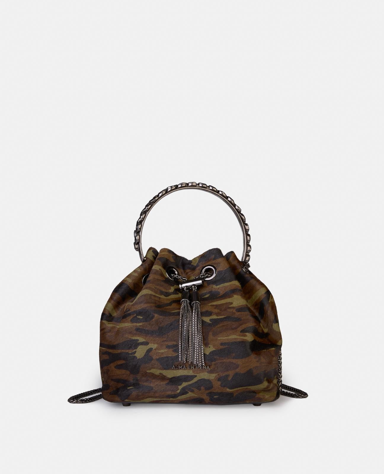 alma-en-pena-bowler-bag-leder-gr-n-kette-henkel image 1
