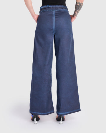 alembika-washed-wide-leg-stretch-jeans-navy image 5
