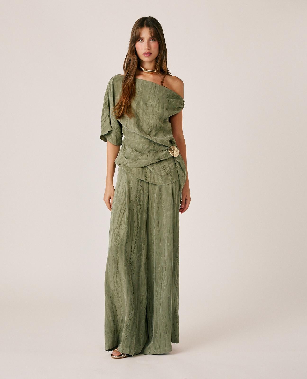 alma-en-pena-jacquard-hose-wide-leg-high-waist-in-khaki image 2