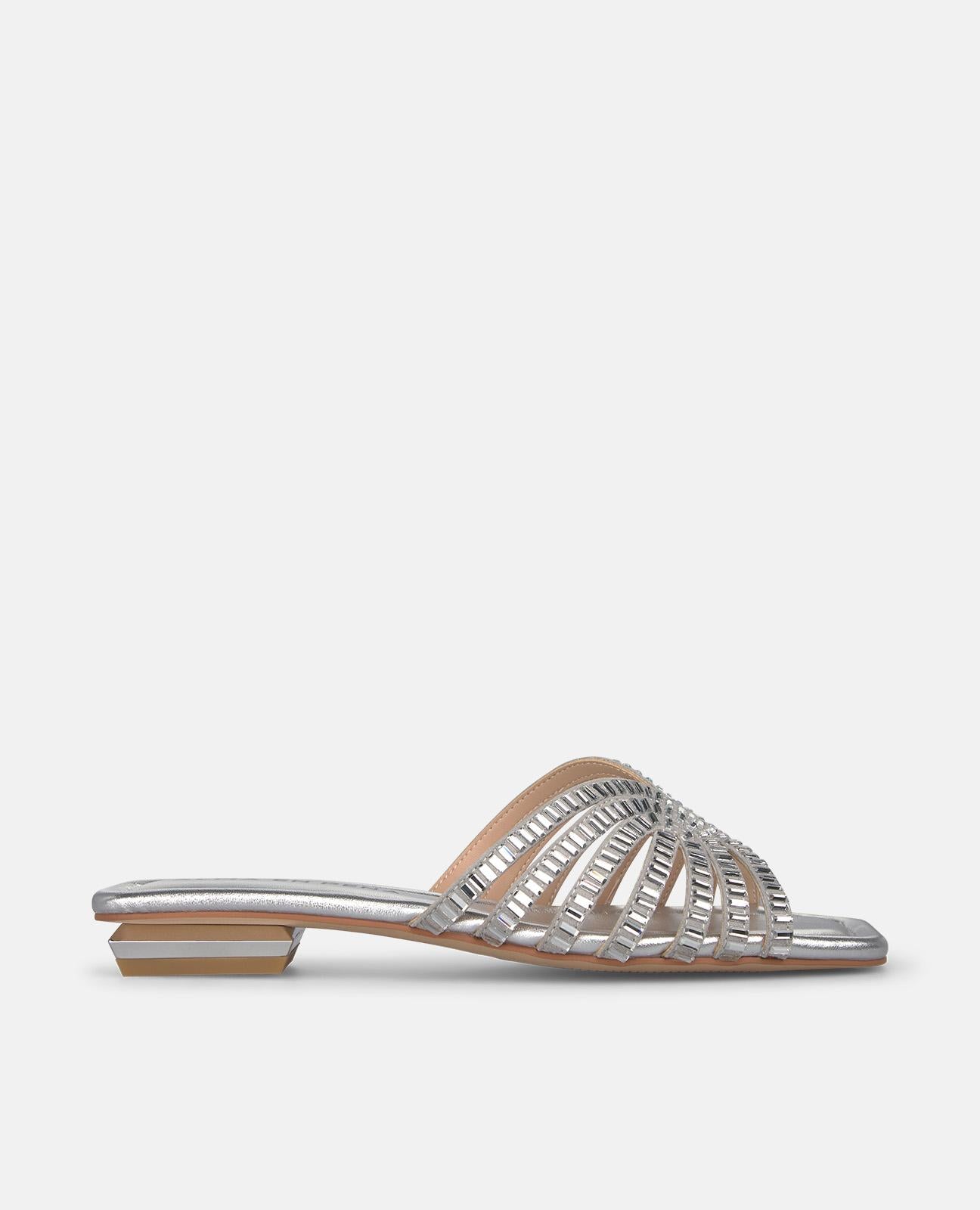 alma-en-pena-flach-sandale-metallic-silber-mit-print-2-cm image 2