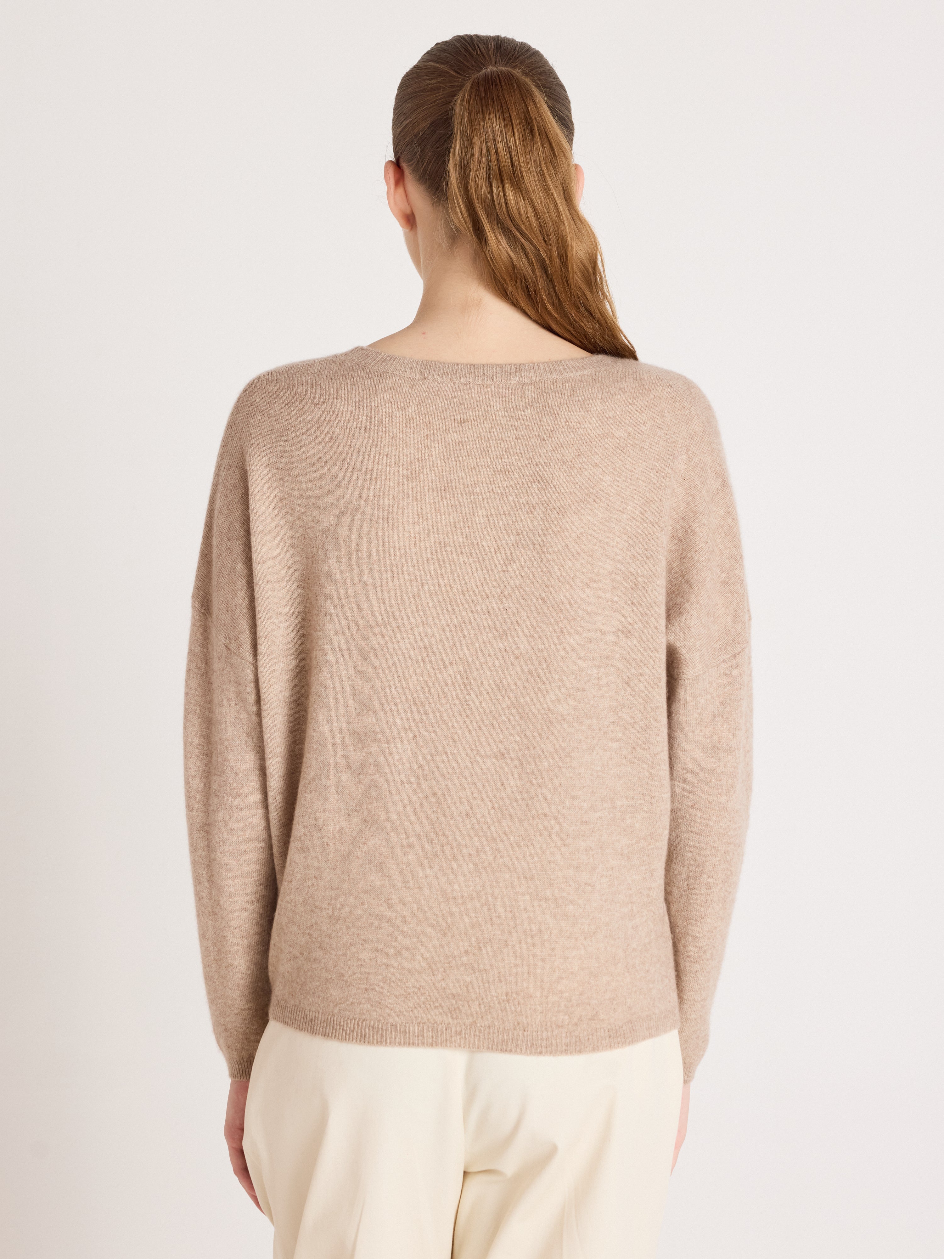 absolut-kaira-pullover-rundhals-100-kaschmir-damen image 4