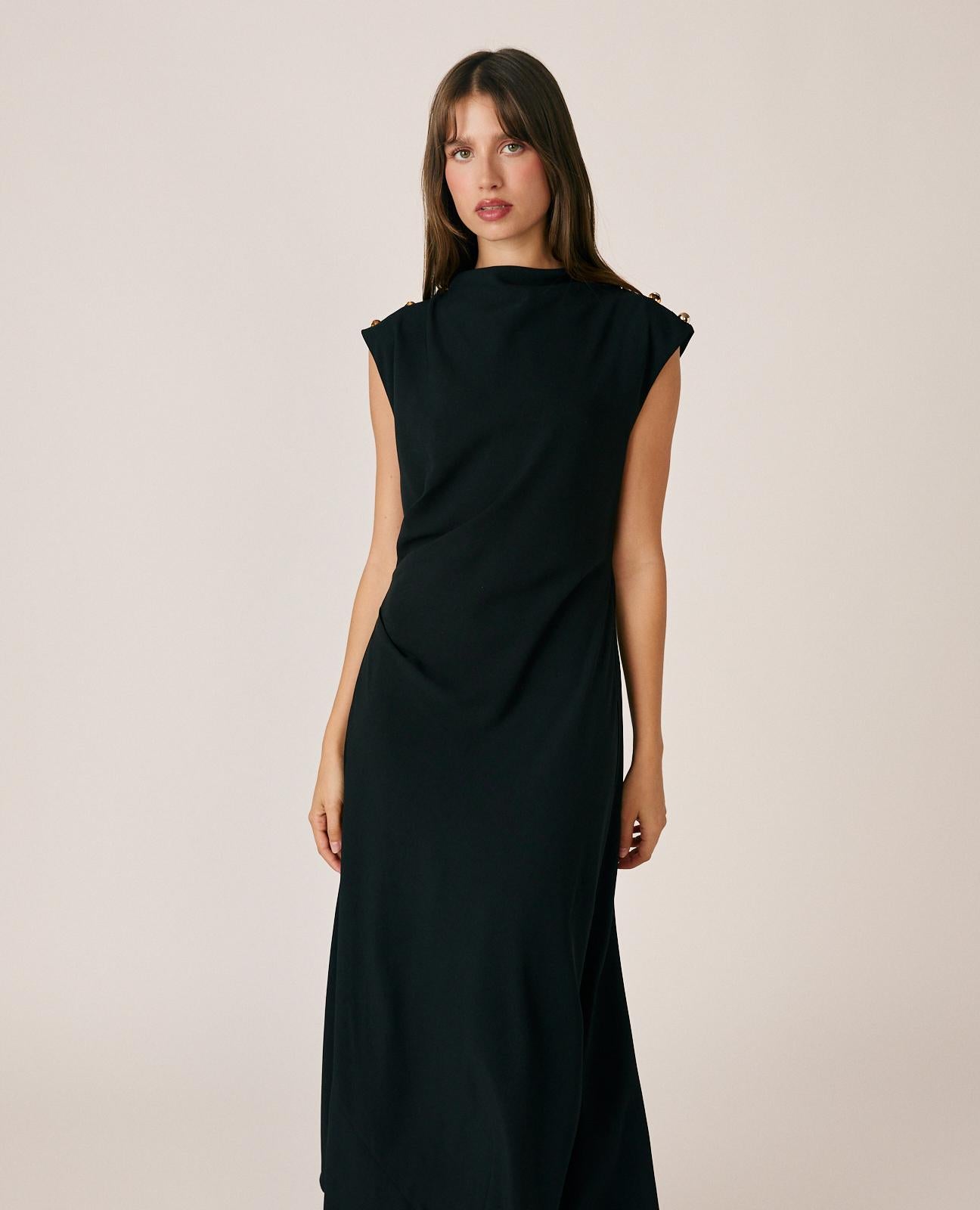 alma-en-pena-flowing-long-crepe-dress-langes-abendkleid-schwarz-drapierung image 2