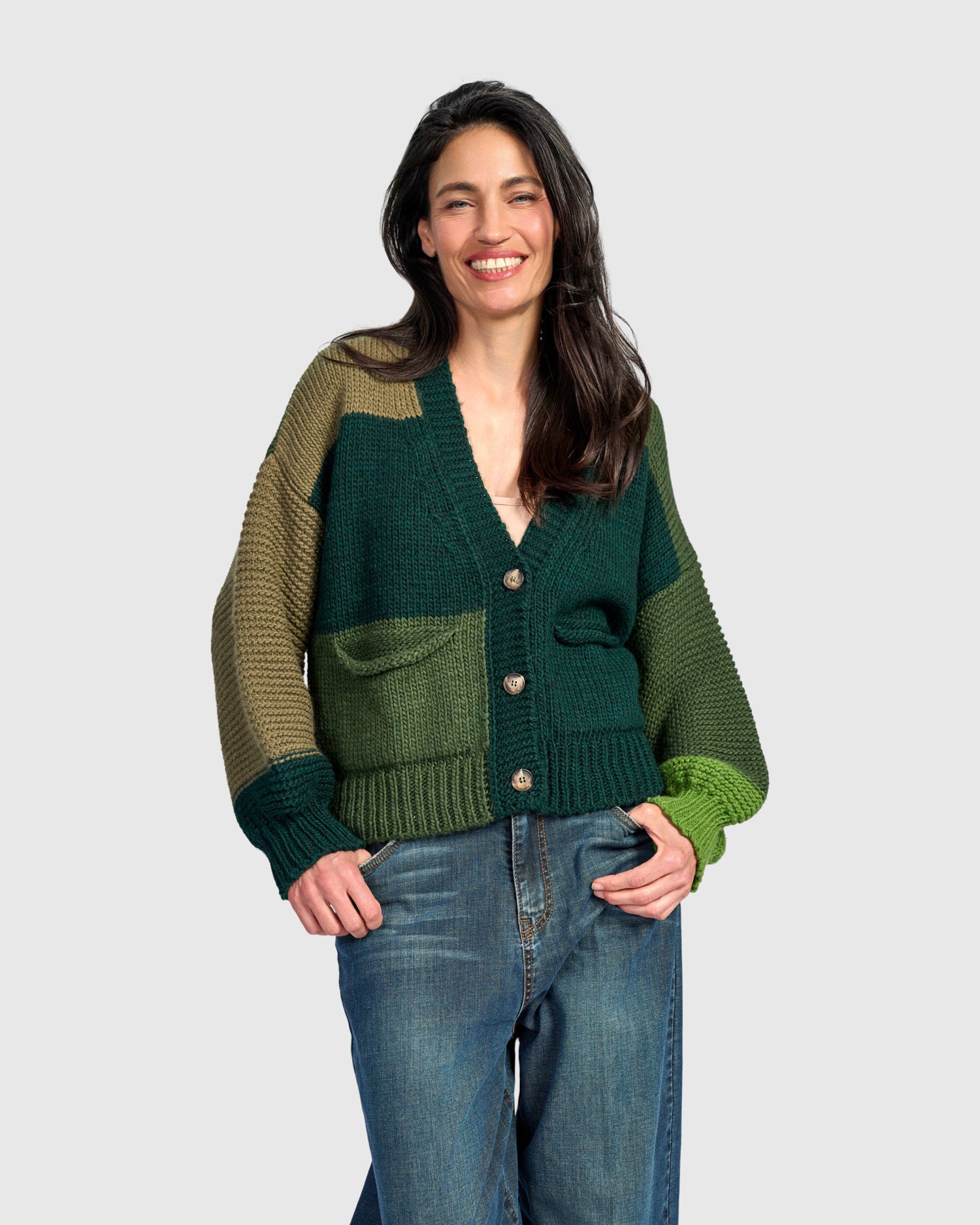 alembika-carnival-chunky-cardigan-pine-damen-strick-cardigan image 6