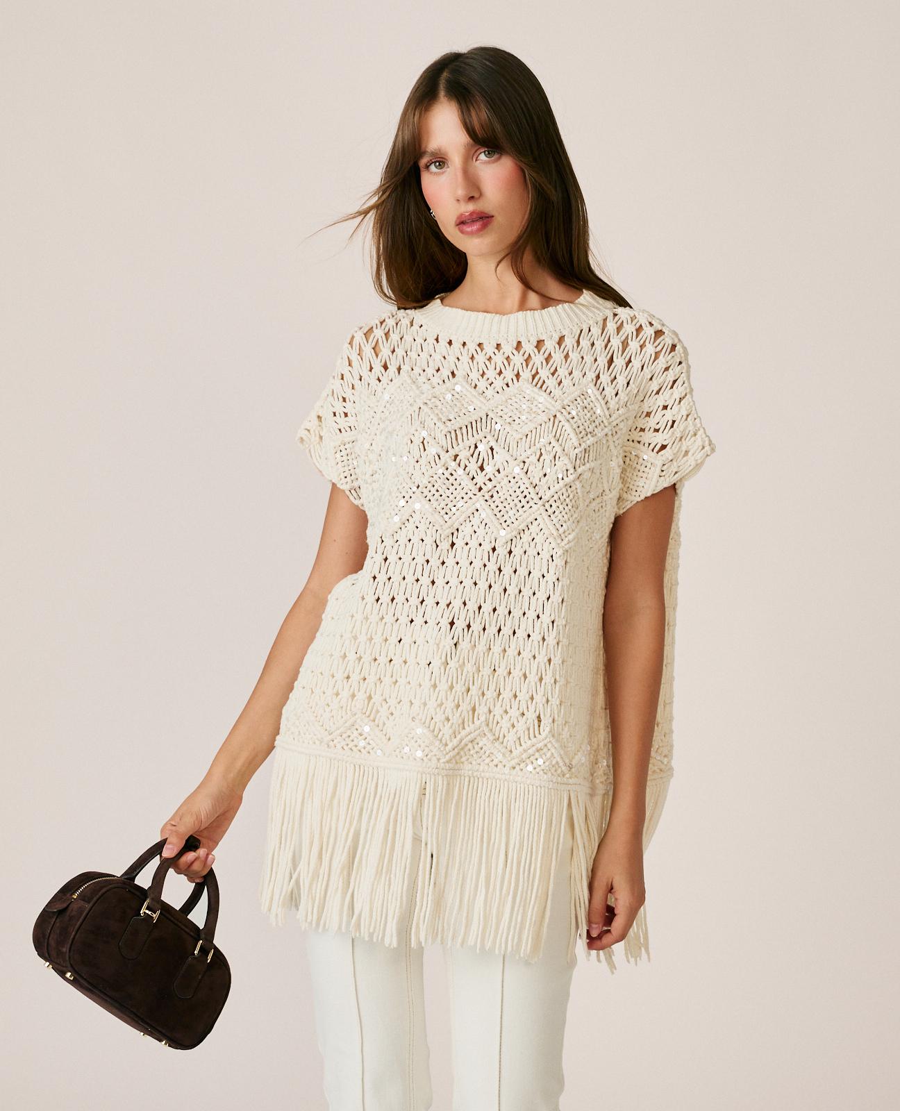 alma-en-pena-openwork-vest-with-fringe-strickweste-wei-pailletten image 8