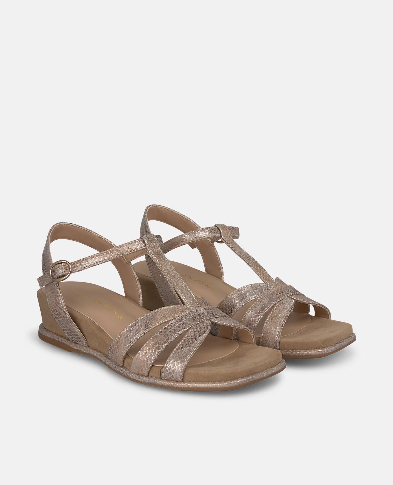 alma-en-pena-keilsandalette-mit-strass-camel-t-riemen-4-cm image 2