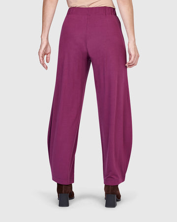 alembika-essential-flow-pants-sangria image 4