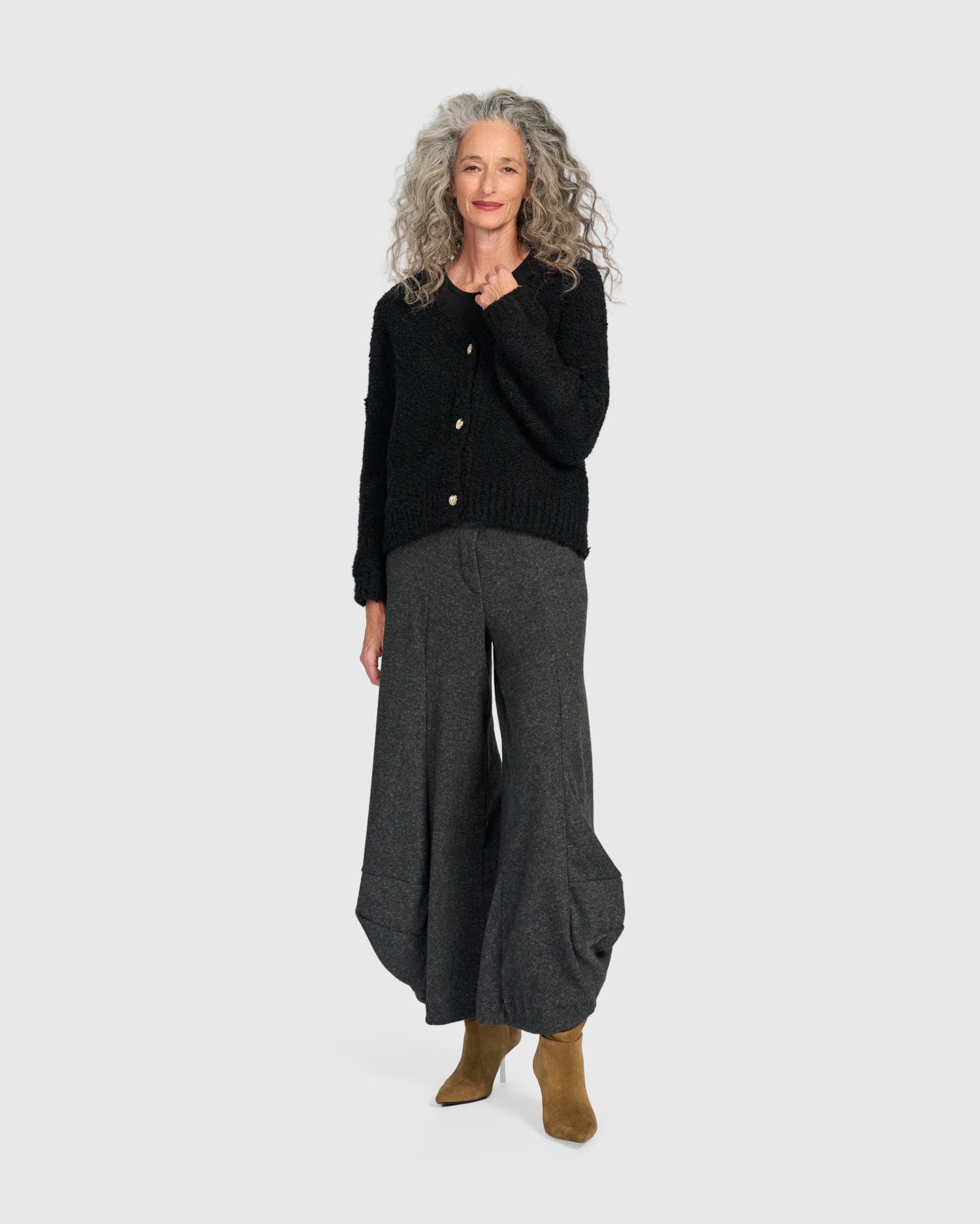 alembika-teddy-boucle-cardigan-ink-schwarz image 6