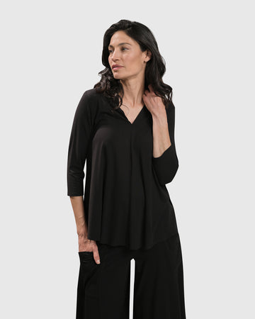 alembika-essential-v-ausschnitt-top-schwarz-3-4-arm image 2