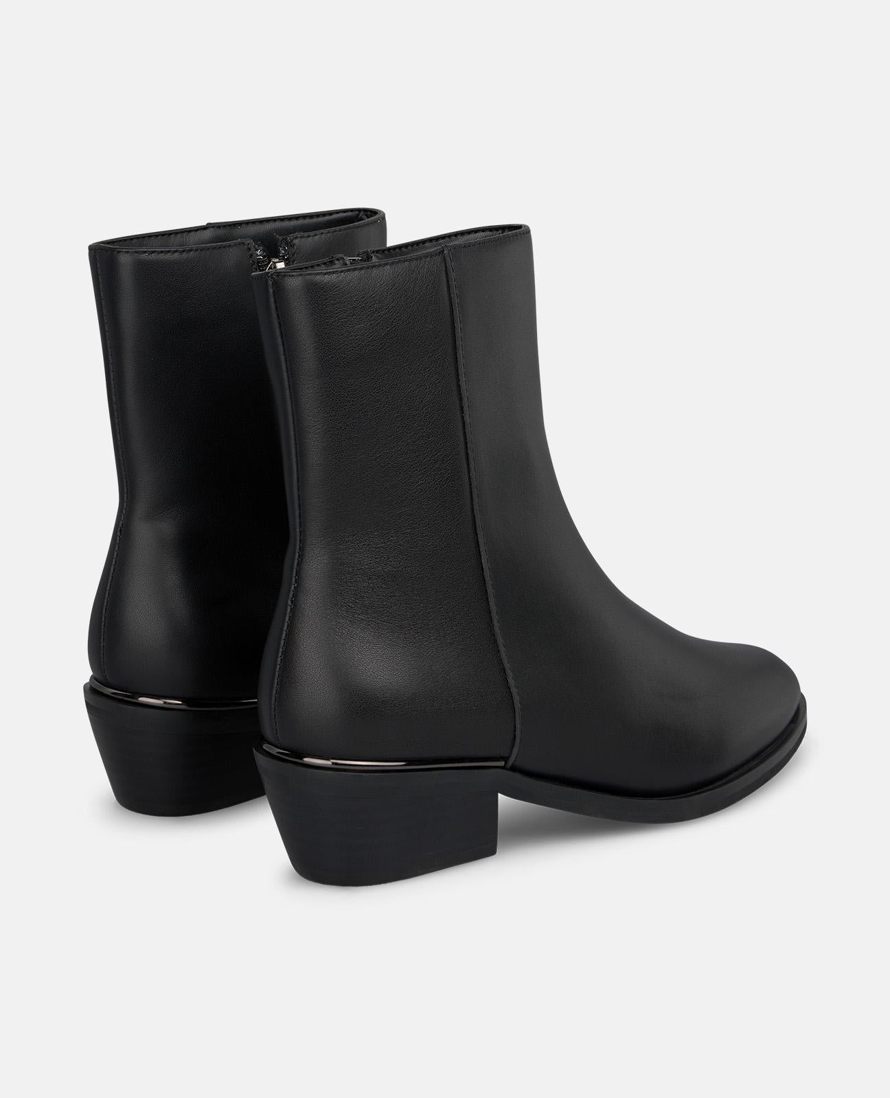 alma-en-pena-flache-stiefelette-spitz-schwarz image 3